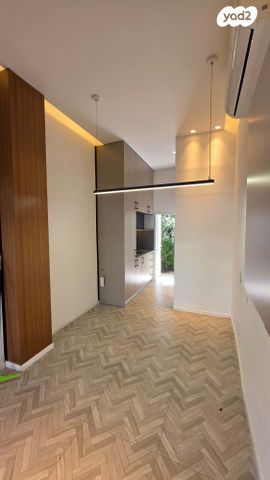 אולמות, דרום מערב ותיק, בת ים