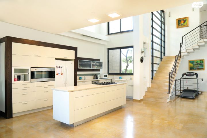 חלל עבודה משותף