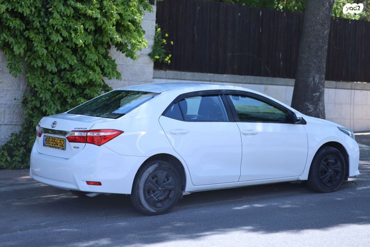 מודעת רכב טויוטה קורולה