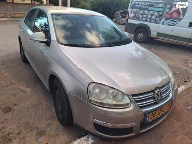 מודעת רכב פולקסווגן ג'טה 