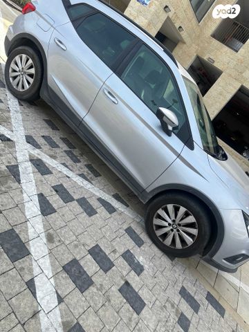 מודעת רכב סיאט ארונה