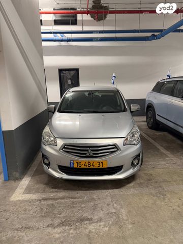 מודעת רכב מיצובישי אטראז'