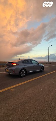 מודעת רכב יונדאי איוניק