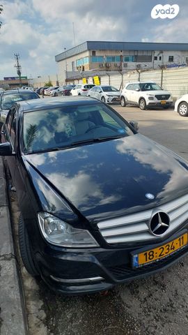 מודעת רכב מרצדס-בנץ C-class