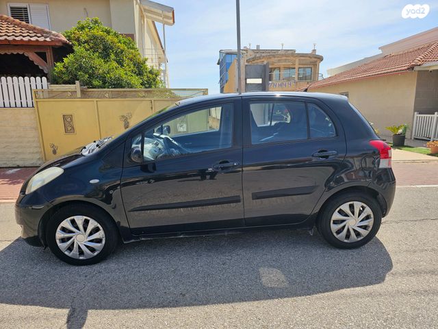 מודעת רכב טויוטה יאריס