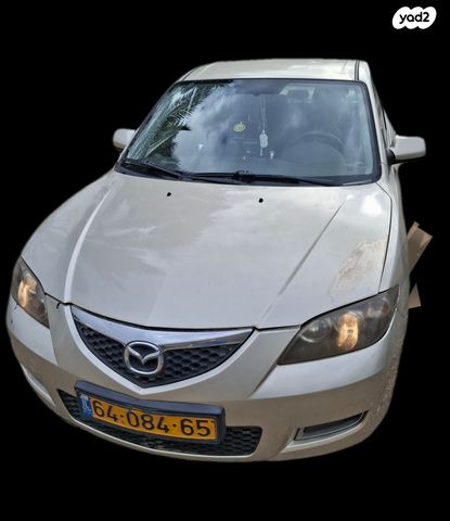 מודעת רכב מאזדה 3