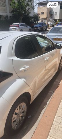 מודעת רכב טויוטה יאריס