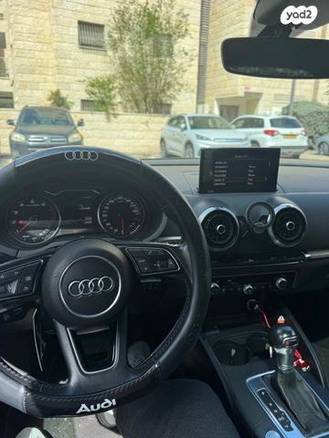 מודעת רכב אאודי A3