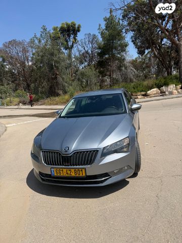 מודעת רכב סקודה סופרב