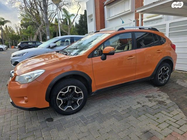 מודעת רכב סובארו XV