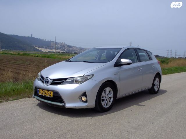 מודעת רכב טויוטה אוריס