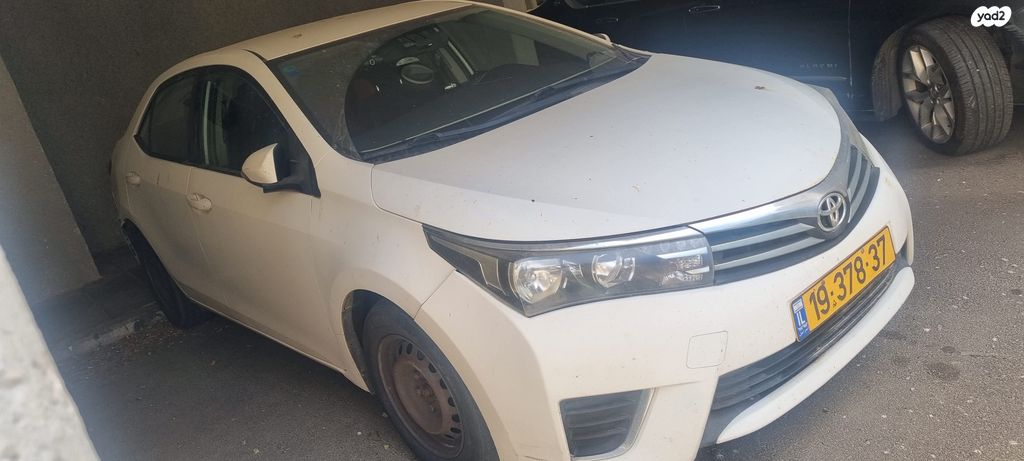 מודעת רכב טויוטה קורולה