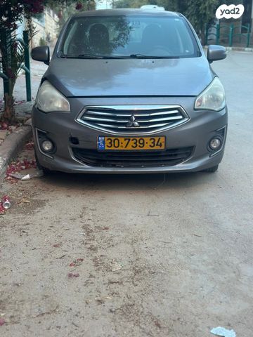 מודעת רכב מיצובישי אטראז'