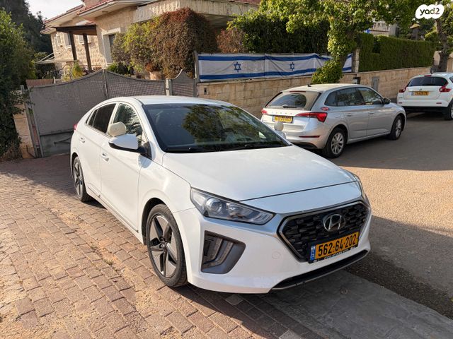 מודעת רכב יונדאי איוניק