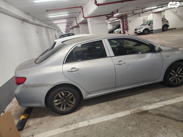 מודעת רכב טויוטה קורולה