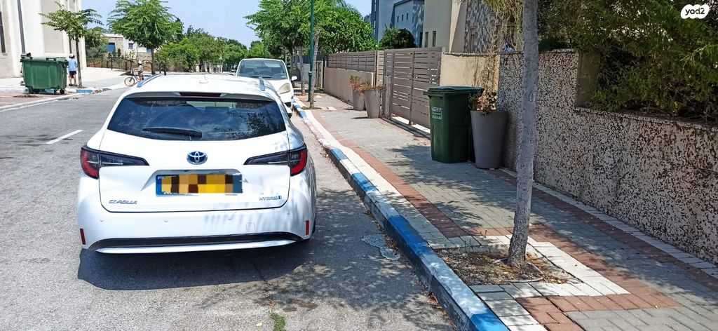 מודעת רכב טויוטה קורולה