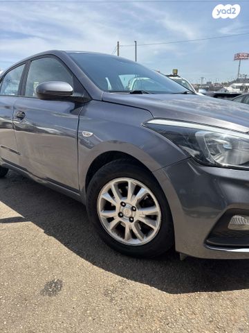 מודעת רכב יונדאי i20