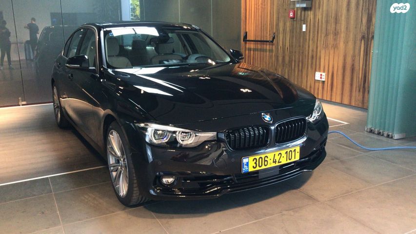 מודעת רכב ב מ וו סדרה 3