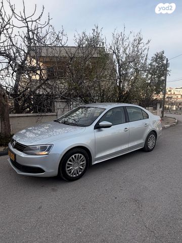 מודעת רכב פולקסווגן ג'טה 