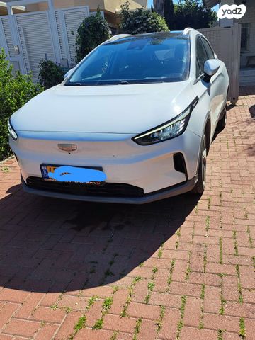 מודעת רכב ג׳ילי Geometry C