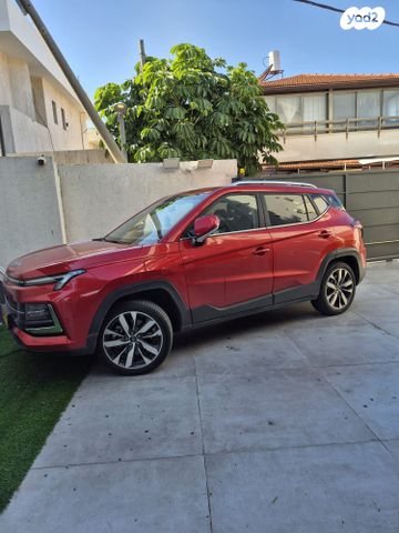 מודעת רכב ג׳יי.איי.סי E-JS4