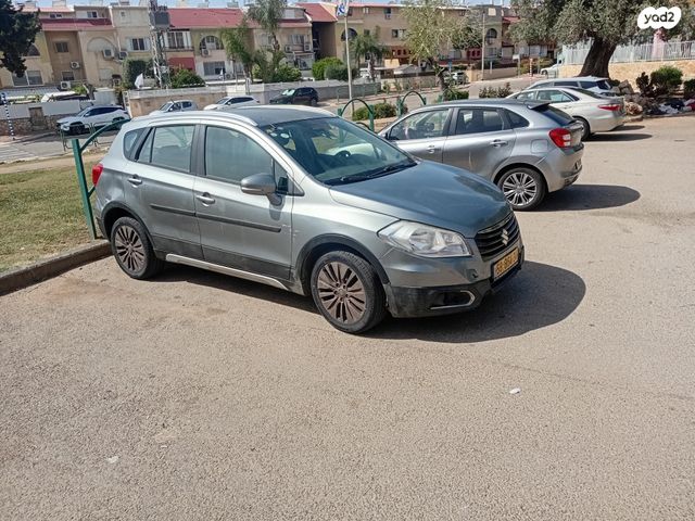 מודעת רכב סוזוקי קרוסאובר