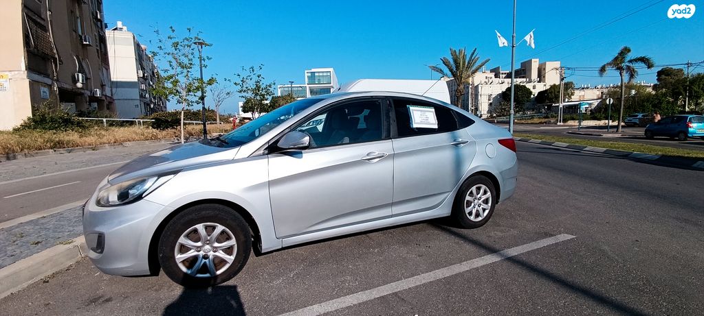 מודעת רכב יונדאי אקסנט i25