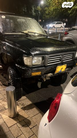 מודעת רכב טויוטה היילקס