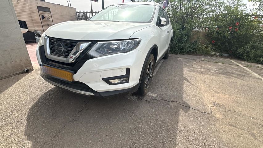 מודעת רכב ניסאן אקס טרייל