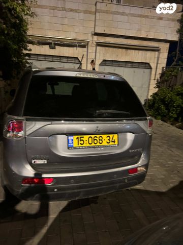 מודעת רכב מיצובישי אאוטלנדר