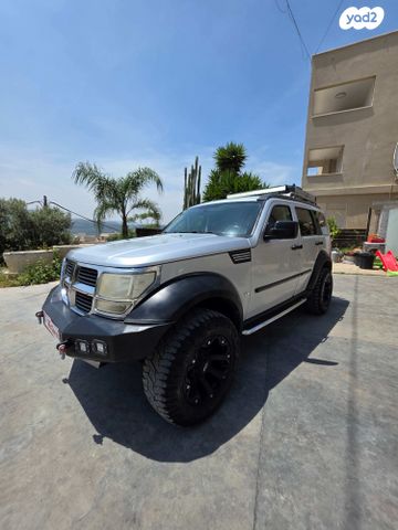 מודעת רכב דודג' ניטרו