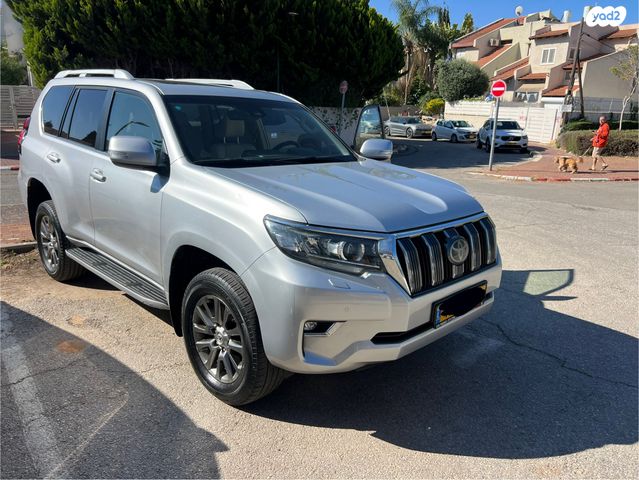 מודעת רכב טויוטה לנד קרוזר