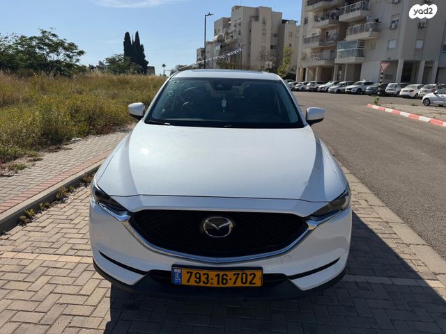 מודעת רכב מאזדה CX-5