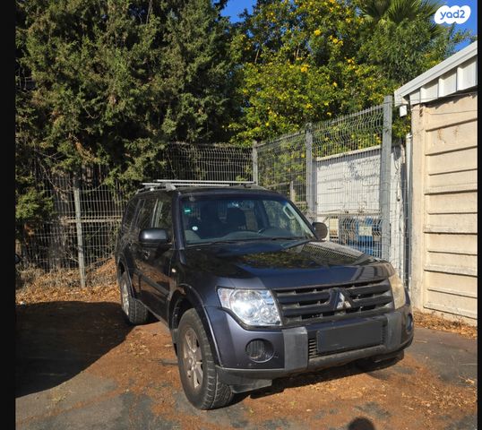 מודעת רכב מיצובישי פג'רו