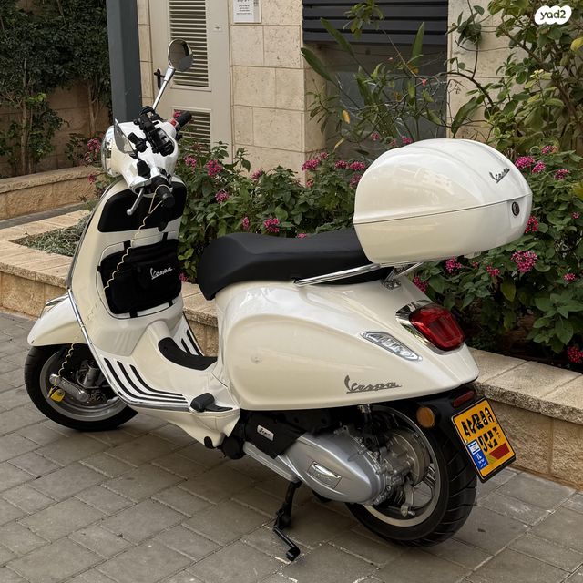 מודעת רכב פיאג'ו וספה פרימוורה 125