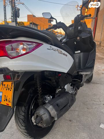 מודעת רכב סאן יאנג ג'וי רייד 200