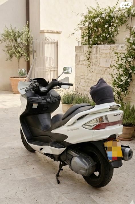 מודעת רכב סוזוקי בורגמן 400 AZ