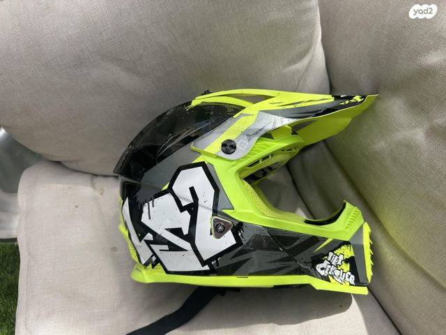 feedItemObj.data.row_1