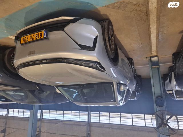 מודעת רכב ג׳ילי סטאריי EM-I