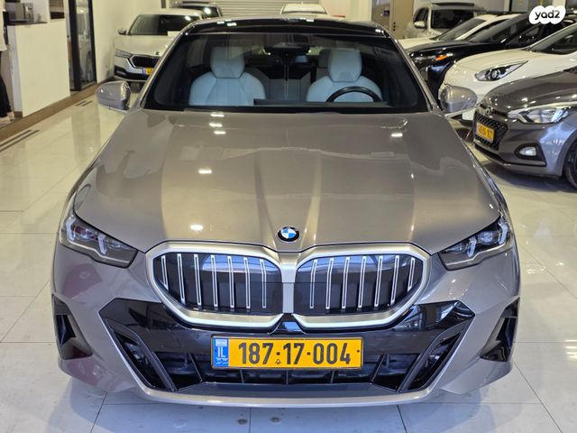 מודעת רכב ב מ וו סדרה 5