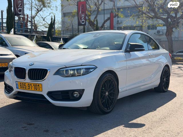 מודעת רכב ב מ וו סדרה 2 1