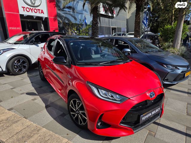 מודעת רכב טויוטה יאריס