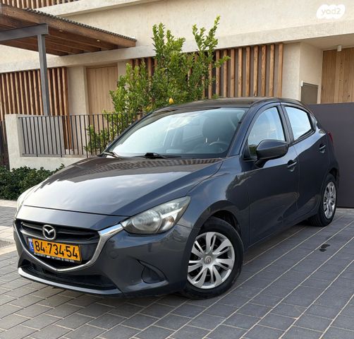 מודעת רכב מאזדה 2