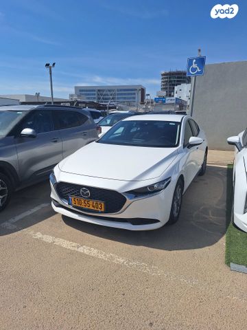 מודעת רכב מאזדה 3
