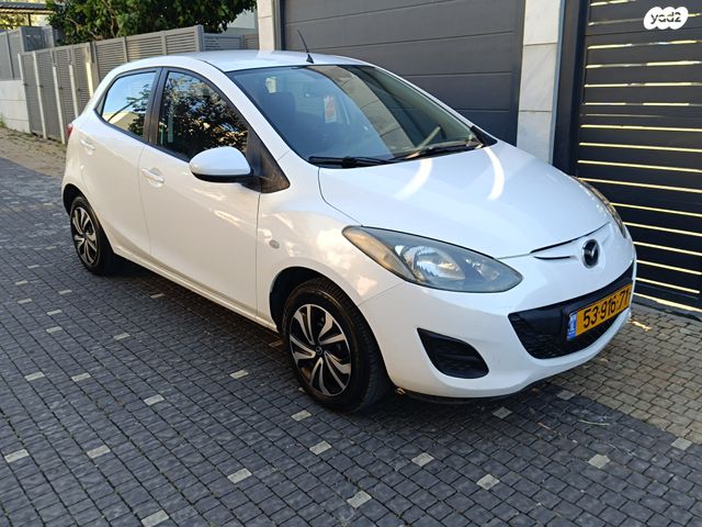 מודעת רכב מאזדה 2 2