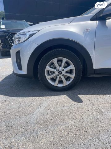 מודעת רכב קיה סטוניק 2