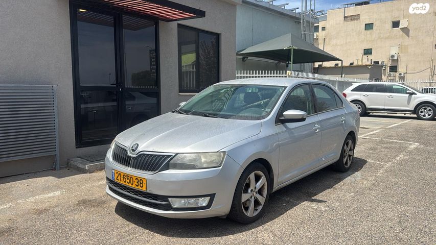 מודעת רכב סקודה ראפיד