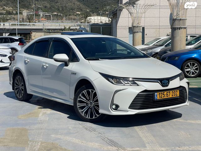 מודעת רכב טויוטה קורולה