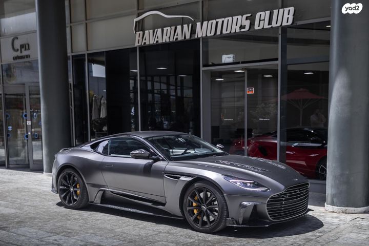 מודעת רכב אסטון מרטין DB11