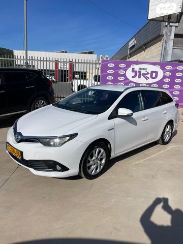 מודעת רכב טויוטה אוריס